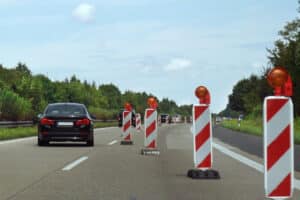 12 km/h zu schnell auf einer Baustelle: Das kann teuer werden.