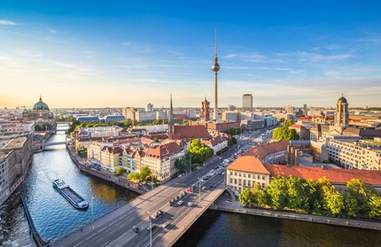 Hier finden Sie einen Anwalt für Verkehrsrecht in Berlin.