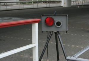 Vorsicht, Baustellen-Blitzer! Geschwindigkeitsüberschreitungen in einer Baustelle können teuer werden.