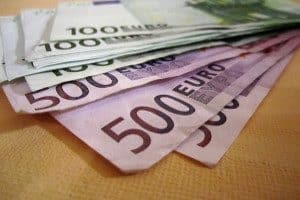 Bei einem Bußgeld aus Frankreich ist die Vollstreckung auch in Deutschland möglich.