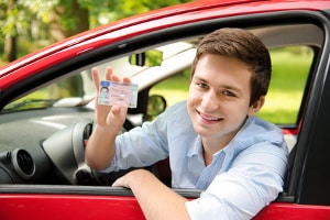 Führerschein mit 17: Die Begleitperson soll Ratschläge erteilen.