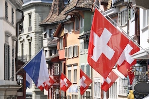 Führerschein aus der Schweiz: In Deutschland umschreiben lassen, kann Pflicht sein.