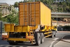 Bei Gefahrgut bestimmen die Klassen auch die Art des Transports und der Verpackung.