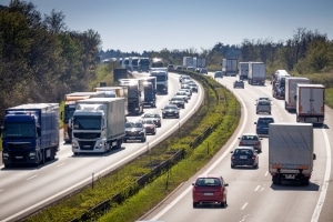 ProViDa: Die Geschwindigkeitsmessung erfolgt aus einem fahrendem Auto.