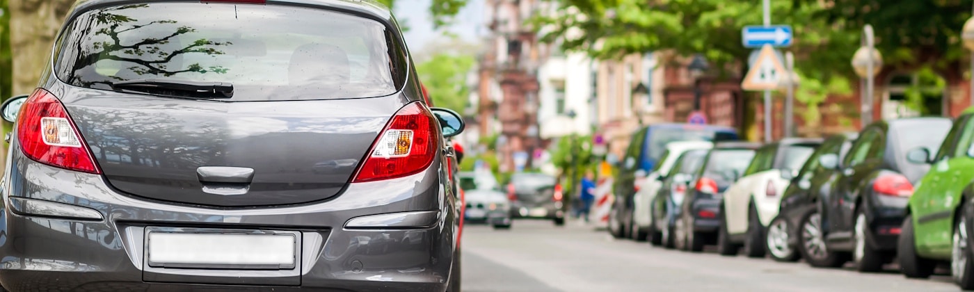 Header Wo dürfen Sie in Fahrtrichtung links parken?