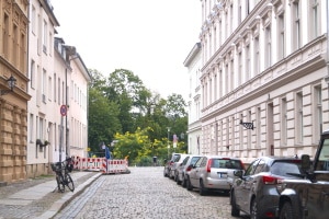 In zweiter Reihe zu parken (und sei es nur für wenige Minuten), ist verboten!