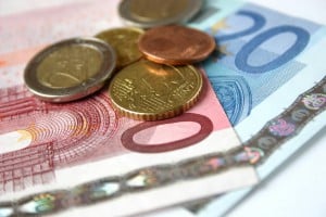 Einspruch gegen einen Bußgeldbescheid einlegen führt normalerweise zu hohen Kosten