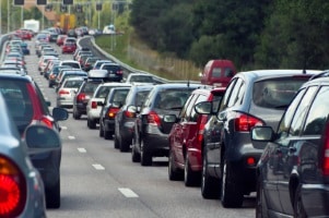 Das Lkw-Fahrverbot am Samstag soll Staus verhindern.