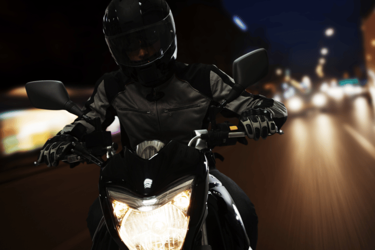 Ihr Motorrad Ist Mit Einem Nebelscheinwerfer