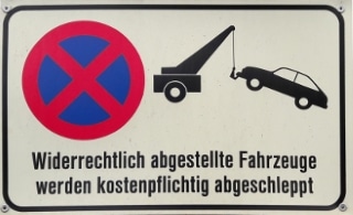 Parken Sie trotz Verbot irgendwo, kann Ihr Wagen abgeschleppt werden.