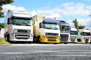 Die vorgeschriebenen Pausenzeiten der Lkw-Fahrer sollen auf der Straße für mehr Sicherheit sorgen.