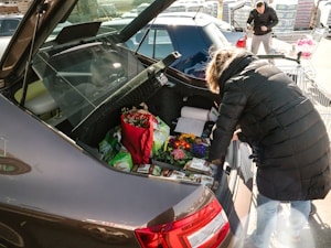 Auf einem Privatparkplatz kann eine Vertragsstrafe drohen, wenn Sie gegen die Nutzungsbedingungen verstoßen.