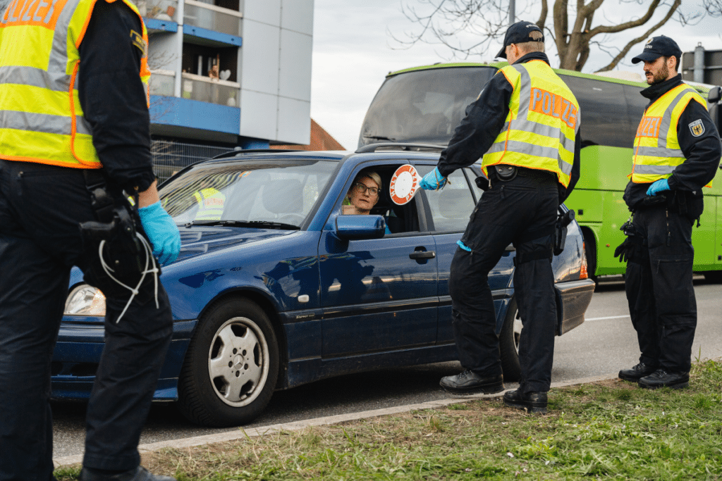 Bereist 2 Punkte in Flensburg können ein Fahrverbot zur Folge haben. 