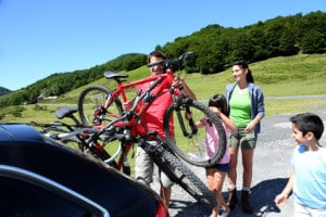 Stützlast: Auch beim Fahrradträger müssen Sie diese Werte beachten.