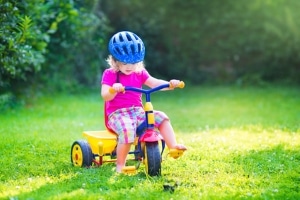 Verkehrserziehung im Kindergarten erfolgt meist spielerisch.