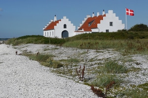 Welche Verkehrsregeln gelten in Dänemark? Worauf müssen Urlauber besonders achten?